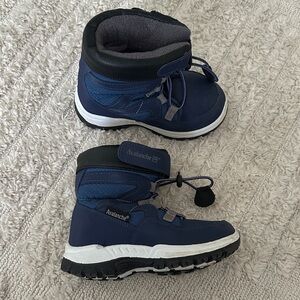 Avalanche Kids' Navy and Black Snow Boots